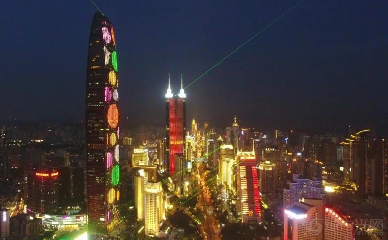 光影跃动的城市表达:深圳灯光秀的美学解读