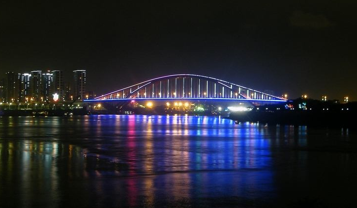 做强夜经济,北京,厦门,佛山等地新添"夜游项目"