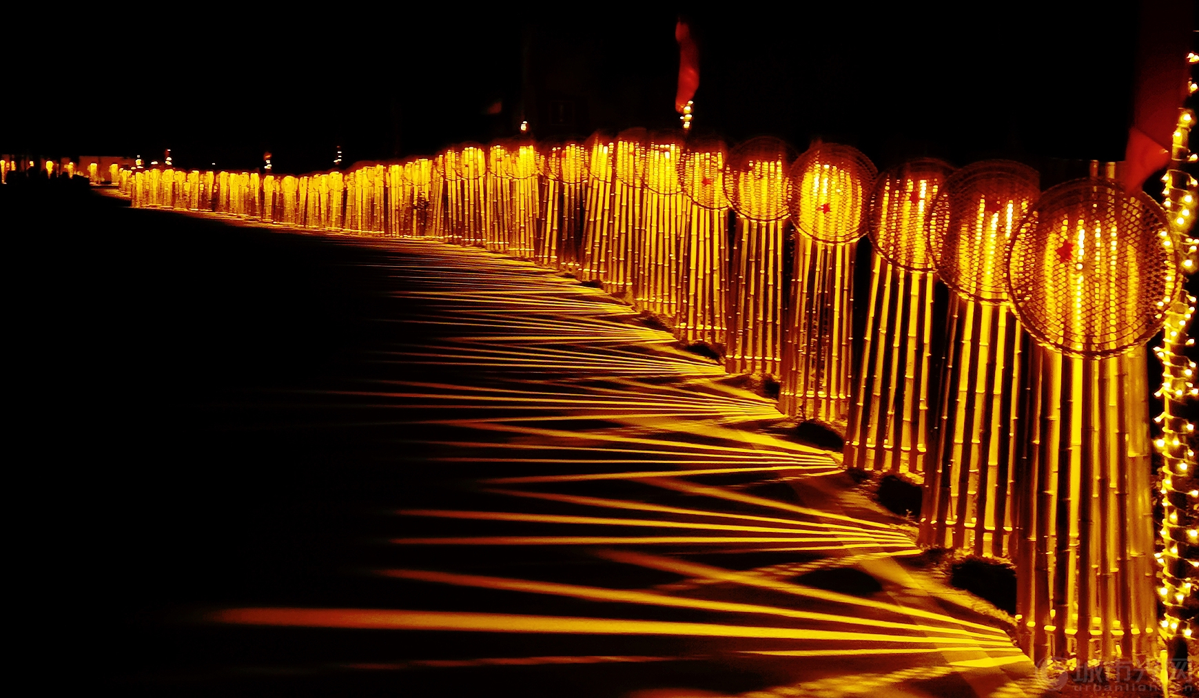 红军小镇之竹子灯