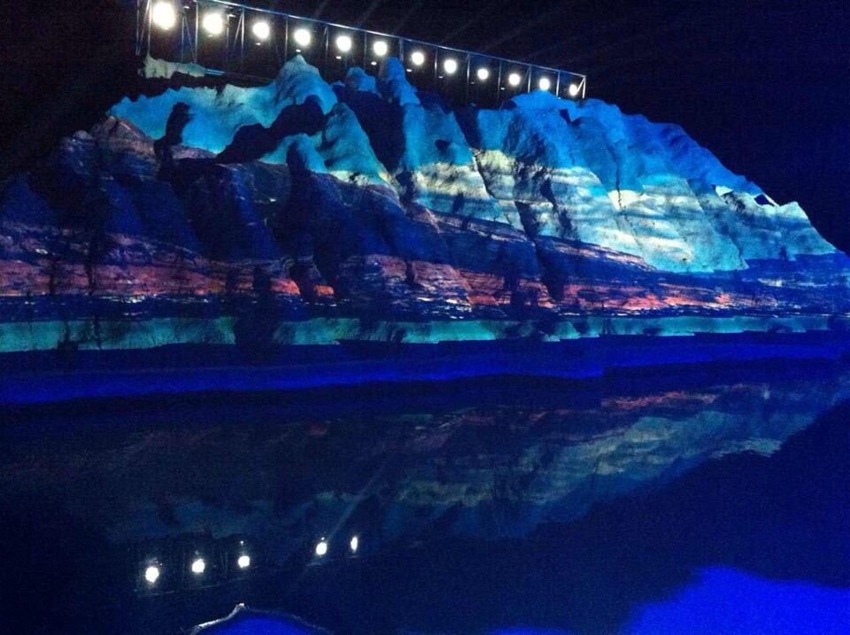 青海西宁山体投影