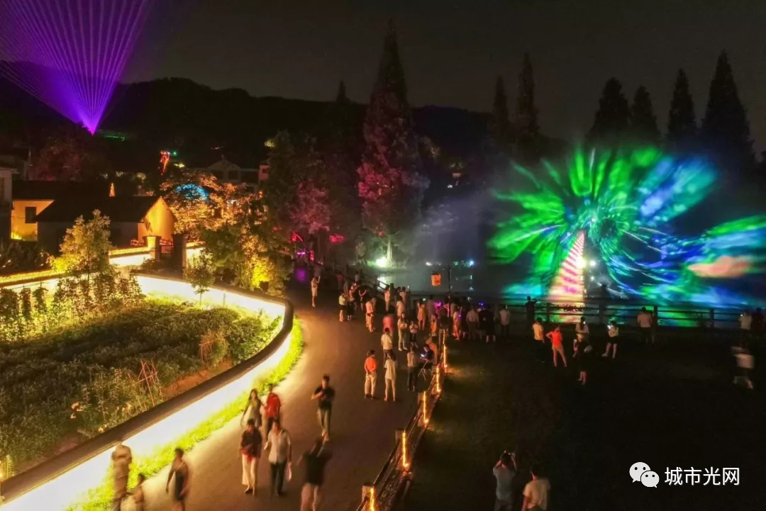 蔓塘里:突出打造乡村夜游文创灯光项目示范基地效应